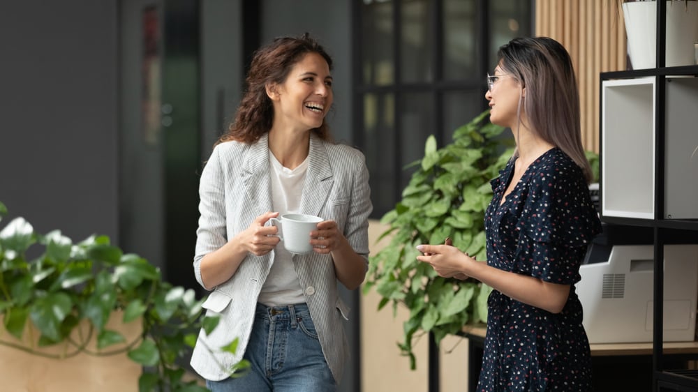 2 women talking